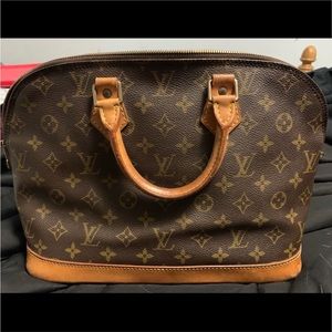 Louis Vuitton authentic hand bag